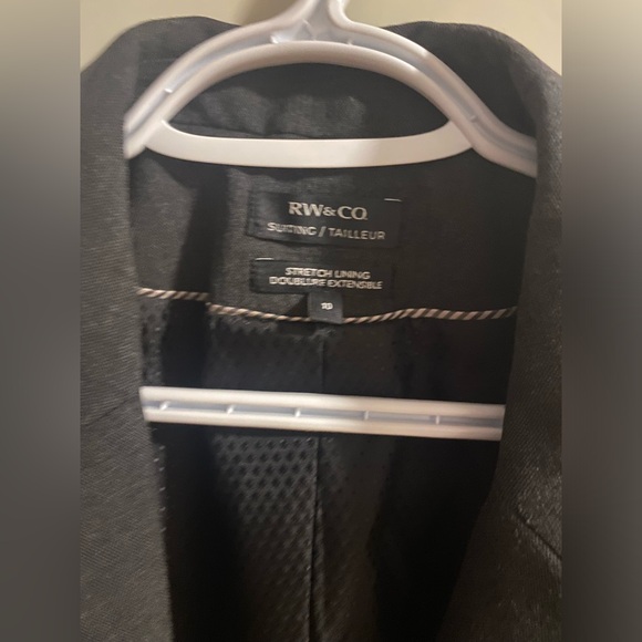 Everyday RW & CO Grey blazer! - Picture 2 of 5